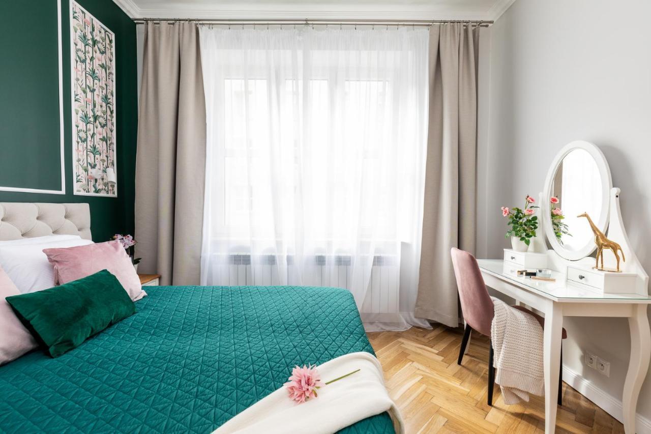 Luxe Living Krakow Apartment Екстериор снимка