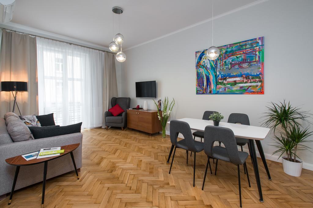 Luxe Living Krakow Apartment Екстериор снимка